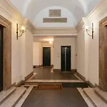 Luxury House Empire 96
