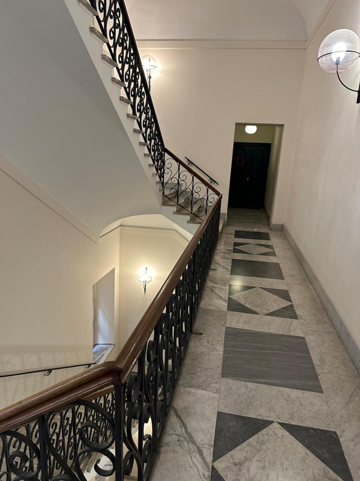 Luxury House Empire 96 Apartment